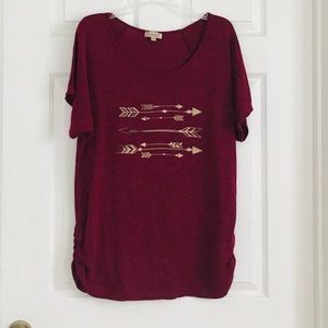 Lavish Burgandy  Short Sleeve with gold arrows top